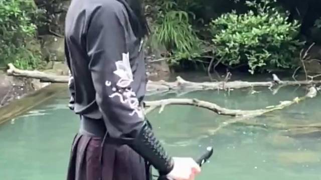 这样的男孩你不爱么