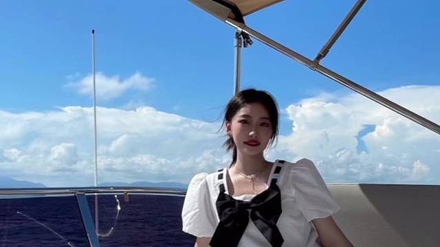 刚上船和开船后