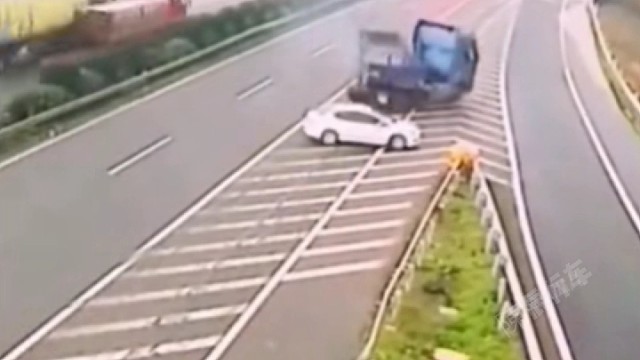 “死神”…终究离我慢了一步！