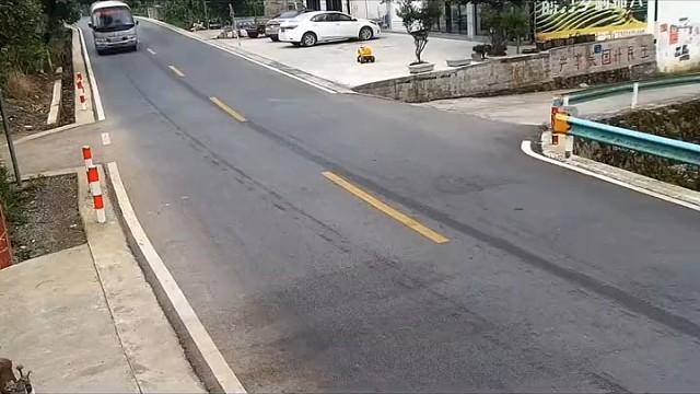 摩托车全责对吗？