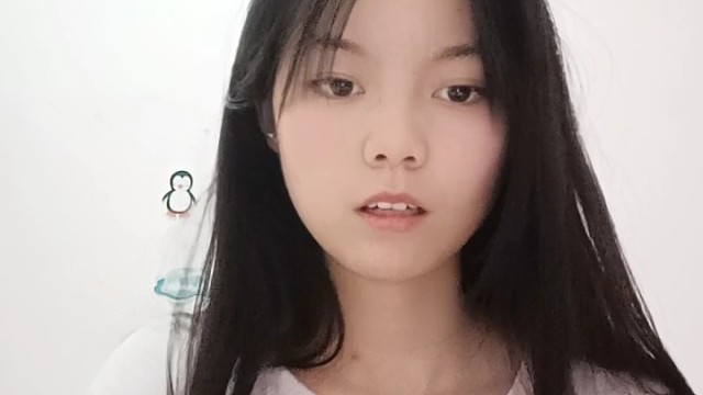 在慢慢的靠近你～怎么能引起你的注意～～