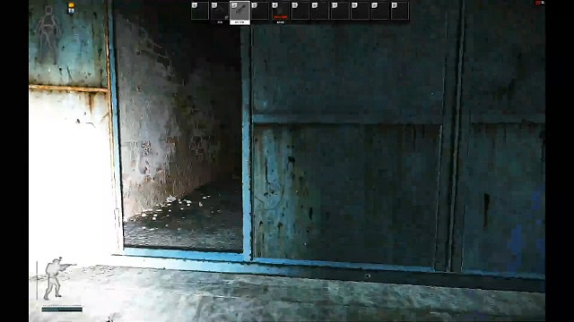 没想到有两个，吓得我乱打