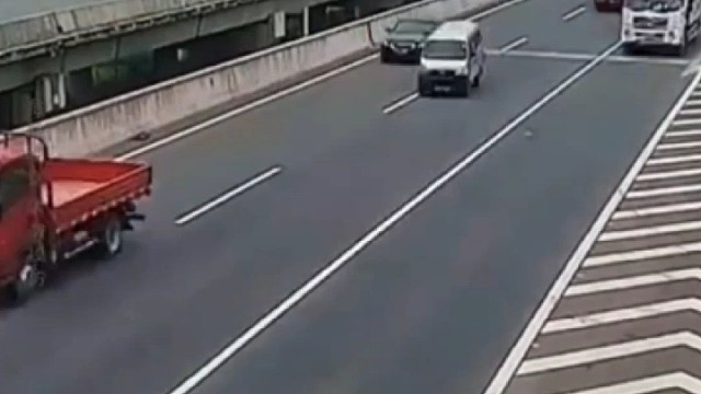 监控下的事故瞬间