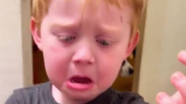 孩子有点怀疑人生。