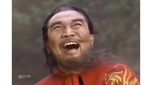 就很离谱，脸都打肿了