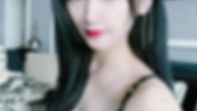 关于我的故事
还是听我的版本好点