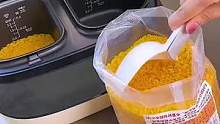 這個(gè)舀米勺太實(shí)用了，一個(gè)用來(lái)舀面，另一個(gè)舀米，用完后還能當(dāng)封口夾用#廚房好物 