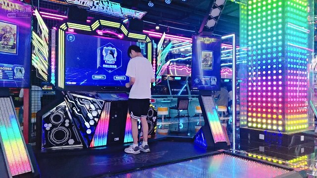 舞战纪跳舞机帅哥花式竞速～