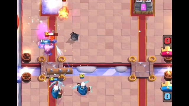 观众:这就是你参加某个比赛的冲塔技术？观众:这不很简单吗？