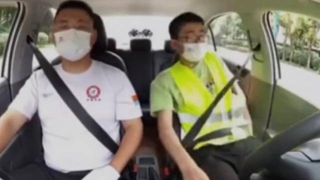 我先躺下试试，看看教练怎么说！