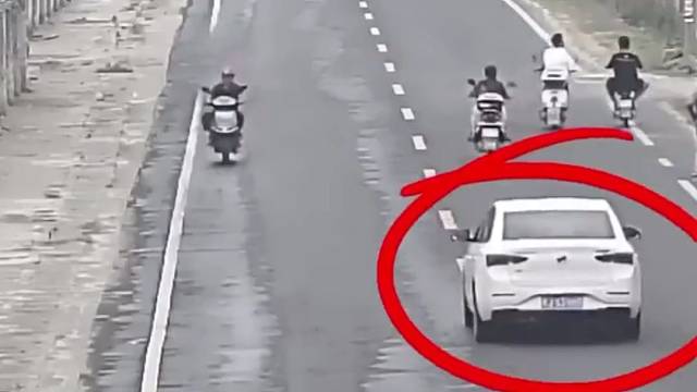 这是碰瓷还是交通事故