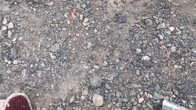 我发现刷漆才是我的日子，玩游戏只是在闲的时候，好累羡慕你们☹️☹️