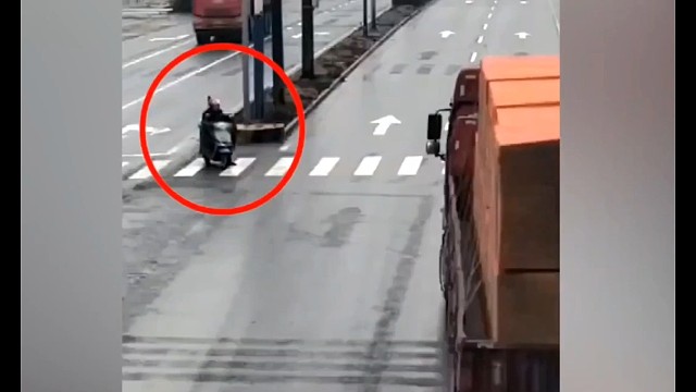 好惊险，还好头盔