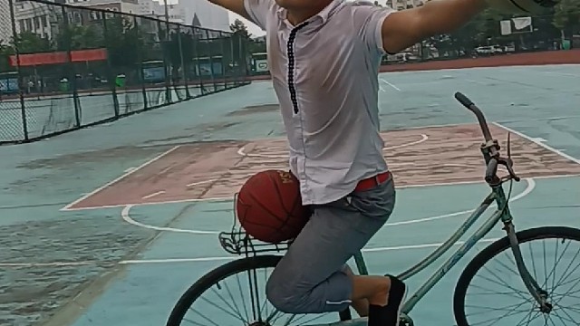 往后的日子是崭新的，不必频频回头看