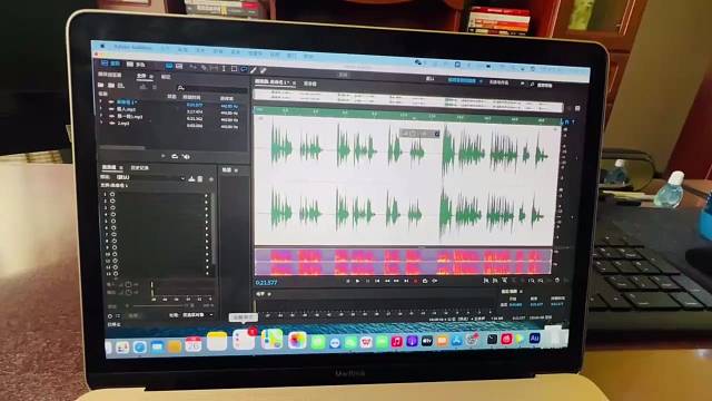 世界上只有一种英雄主义，就是在认清生活真相之后，依旧热爱生活