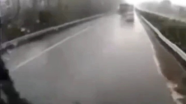 这突如其来的推背感让人受宠若惊