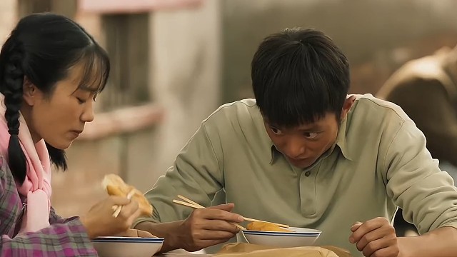 /“我太喜欢上班这种感觉了累死累活还挣不到钱”