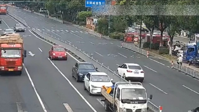 就算有监控，你也看到到黑车在哪里