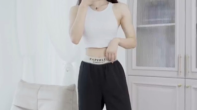 经典站立一字马。