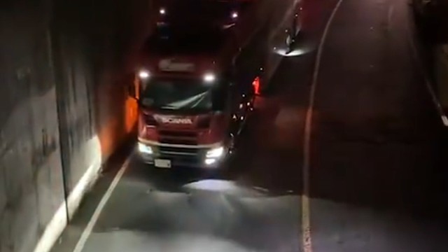 这司机的技术，要按世纪算吧！