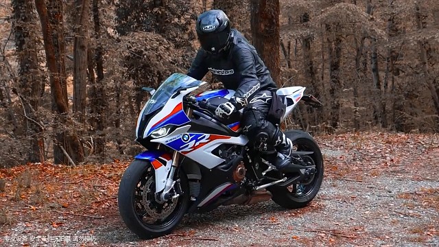 坚持初心，莫问前程