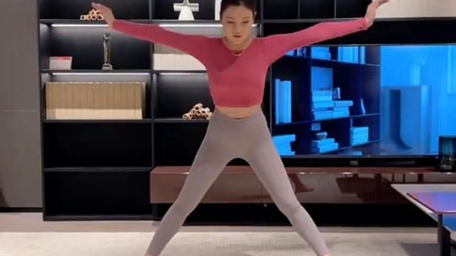 瑜伽日常，记录身材