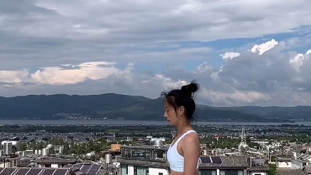 想念这里的天空