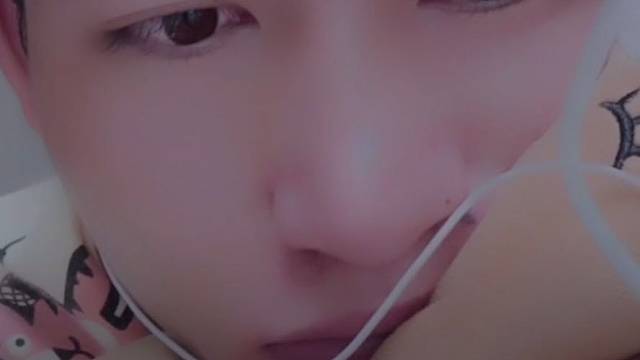 抱你在怀中好像拥有了全世界