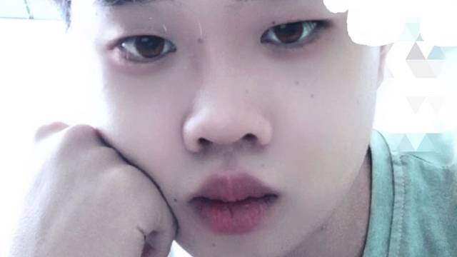 在谷底也要开花，在海底也要望月