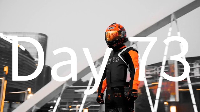 就算再远，我跟你的心也还是那么的近！随风飘扬，有你温暖