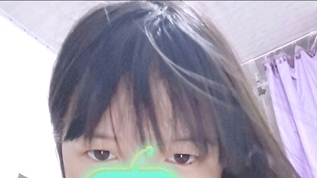 兔子好困
兔子不想写作业了
有事给兔子的电话手表联系吧