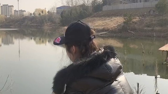 钓个鱼还耍点小心机