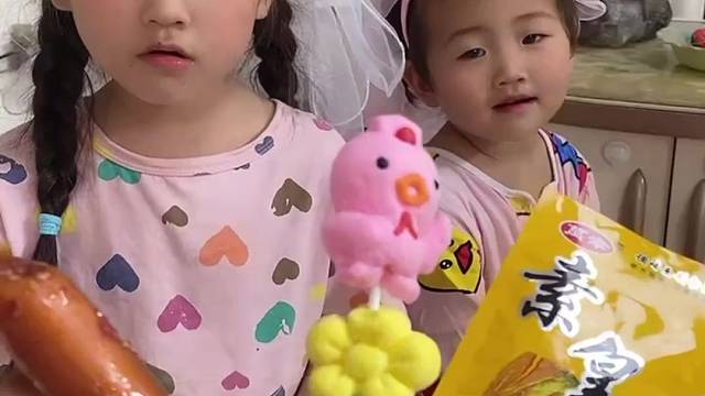 亲子互动游戏，宝贝爱爸爸还是妈妈