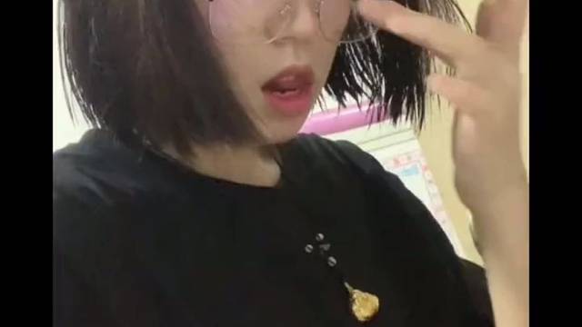 你是谁我都不知道整什么没有用的呢