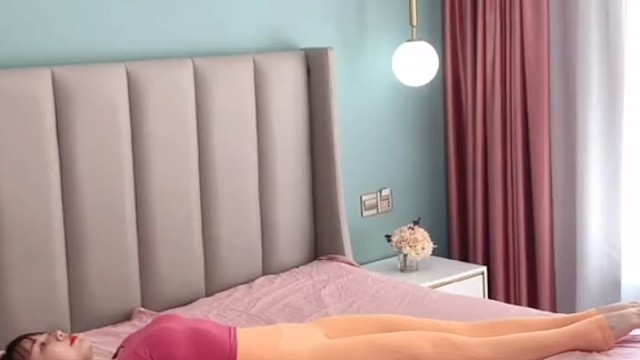 跟我一起来做瑜伽