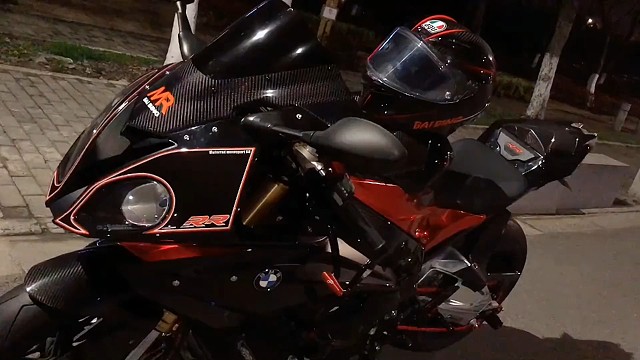 拆掉了后座，选择了寂寞