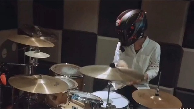 谁说机车男只会骑车的