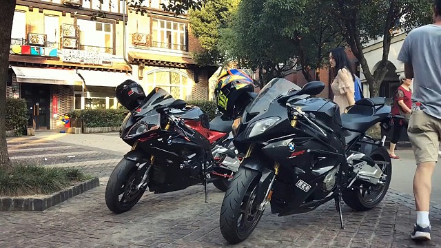 有人问我，汽车和机车你更喜欢哪个