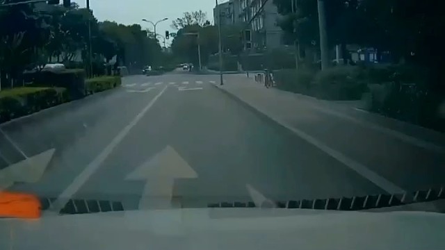 你的武器可能碰不过我