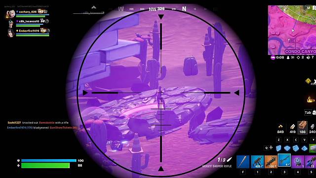 用完最后一颗狙击枪子弹～换冲锋枪猛扫飞船～