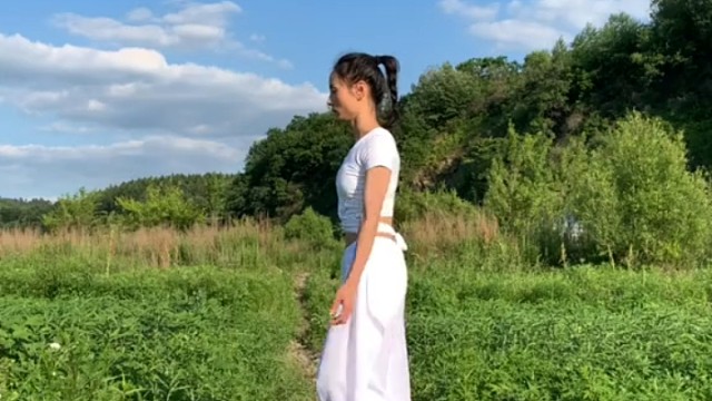 没有任何滤镜美颜下的纯自然风景。