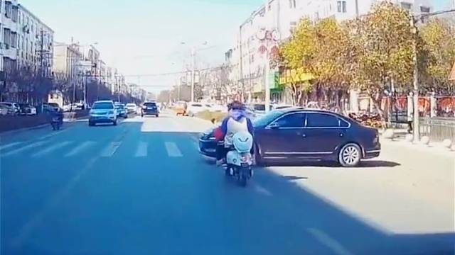 别着急，等我回完这条信息