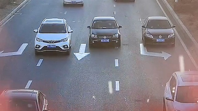 这波操作不应该……