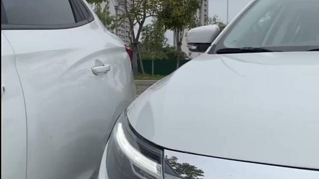 新手开车上路不刮蹭，记住这五个参照点。#新手开车