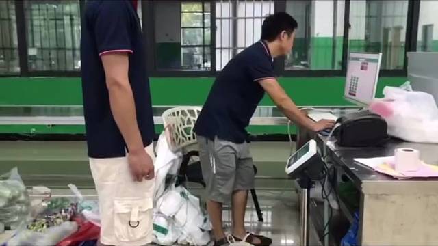 告诉你一个秘密，没生意的办法只有靠熬，看你能熬多久，把对手熬没了机会就来了#生鲜配送系统#菜东家