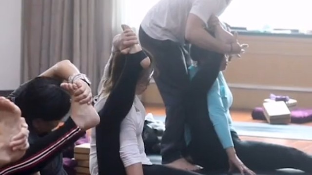 记录瑜伽日常，见证美好身材！