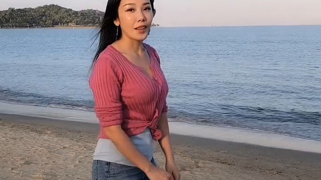 美女瑜伽