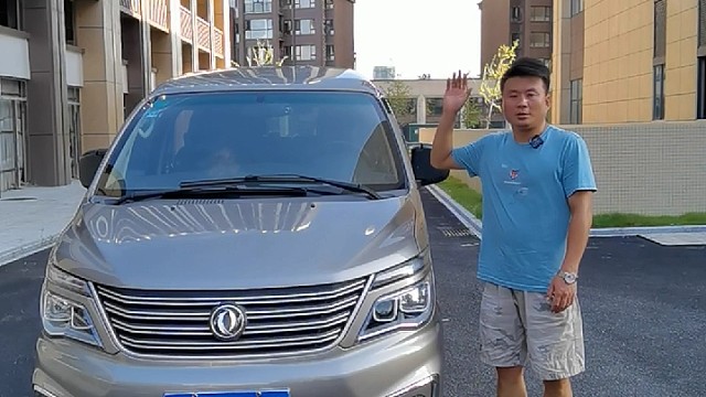 1.9万公里全车原版只补了一版油漆