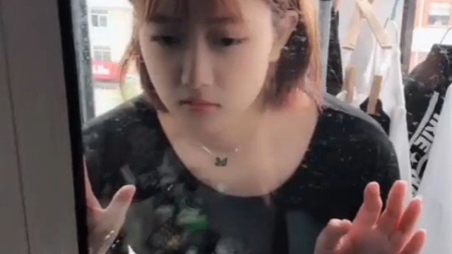 怎样能吃到女朋友的零食