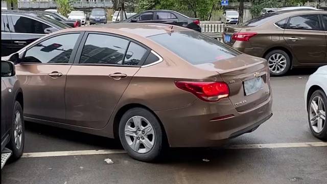 这样的停车场，倒车入库能进吗？#倒车入库#快说车